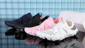 DISCE Water Shoes: Wading Sport Shoes & Non-slip Surfing Slippers