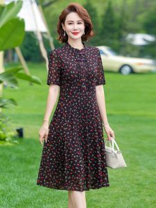 Slimming Short Sleeve Dress for Middle-Aged Women Fashionable Midi Skirt Button Detail Polyester Blend round Neck Dress