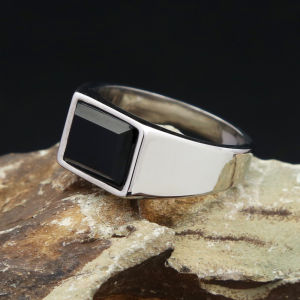 Classic Punk Geometric Black Stone Ring Stainless Steel Silver Color Square Simple Finger Rings For Men Women Fashion Jewelry