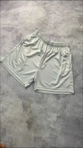 Celana EZ Shorts - LIGHT MINT: Pilihan Terbaik untuk Olahraga Lari & Gym