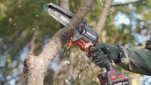 DEVON 4559-Li-20Z / 4559-Li-20 20V Brushless Cordless Chain Saw / Pruning Saw 6" 150mm