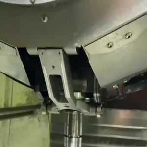 Herramienta de perforación Y T500H-14T cilindro de almacenamiento accesorios servo tr25 * 60 máquina de taladrar