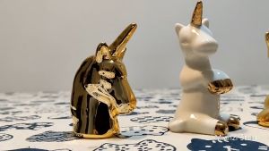 Nordic Gold Bunny Easter Decoration: A Cute Miniature Ceramic Rabbit Statue