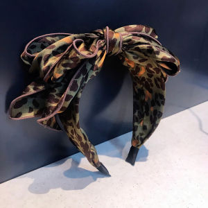 Fashionable Leopard Print Hairband with Large Bowknot Hair Accessory for Women Wide Edge Popular Headwear Trendy Hair Clip