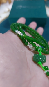 Vòng tay đá Mã Não xanh màu ngọc bích size 4.5 li kiểu quấn 3 phối charm hoa sen viên ngọc trai nhỏ dễ thương thời trang cho mệnh Mộc Hỏa | Hoa Minh Gem