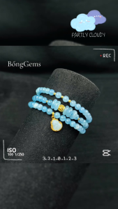 vòng tay nữ dáng chuỗi aquamarine tự nhiên mix đồng điếu và charm tì hưu aquamarine bọc vàng tây charm cầu kim tiền vàng tây vòng tay đá phong thủy hợp mệnh thủy mệnh mộc trang sức thiết kế đủ hóa đơn thẻ bảo hành