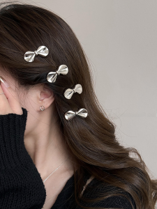 Small Size Metal Butterfly Knot Hair Clip for Women New 2025 Elegant Side Ear Hair Clip No Trace Fringe Hair Clip Fresh out