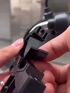 Holder Motor Stang HM-41 & Karakter Lotso: Phone Stand Holder Stang