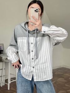 เสื้อสเวตเตอร์มีฮู้ดแบบมีฮู้ดสไตล์เกาหลีสำหรับผู้หญิงในฤดูใบไม้ร่วงปี 2024 เสื้อเชิ้ตแบบแยกชิ้นสองชิ้นแบบแฟชั่นสไตล์เกาหลี