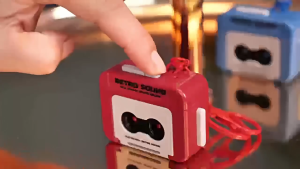 Gantungan kunci retro sould old school bentuk radio lagu jay chou Gantungan kunci rekam lagu unik | tape recorder