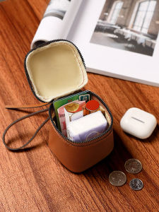 กระเป๋าใส่เหรียญแบบพกพาขนาดเล็ก หนังวัวที่ถูกฟอกด้วยวัสดุอื่นๆ ความจุขนาดใหญ่ กระเป๋าใส่เครื่องประดับแบบย้อนยุค กระเป๋าใส่เหรียญแบบมีซิป กระเป๋าใส่รองเท้าบู๊ตแบบลำลอง