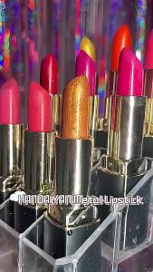 Black Tube Gold Shiny Lipstick Waterproof Long Lasting Moisturizing Glitter Pearlescent Nude Pink Shimmer Lipstick Luxury Makeup