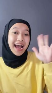 Precious Skin Thailand Niacinamide 5% Moisturizing Whitening Cream / Whitening Cream / Cream Pemutih Badan 200g