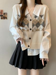 Unique Patchwork Knitted Vest Fake Two-Piece Shirt plus Size Womens Fashion Age-Defying Top Early Autumn Design Korean Style