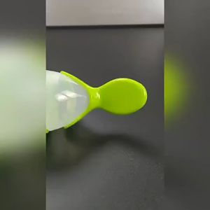 KOI STORE Botol Dot Silicone sendok makan bayi