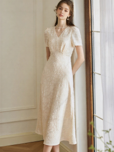 Roey s house | Romantic V-Neck Embossed Puff Sleeve Slim Fit Summer Dress