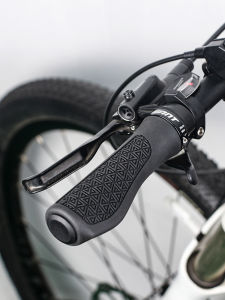 Giant Giant Bicycle Handle Grip Mountain Bicycle Lock Dead Handle Cover Bubble Wrap Anti-Oxidation Bicycle Cycling Grip Cover