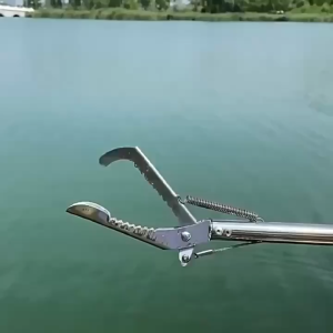 จับงูแสตนเลส การจับกุมอย่างปลอดภัย ยาว 1.5 ม. ไม้จับงู คีมจับงู จับงู พร้อมตัวล็อคนิรภัย ที่จับงู พับไดัหดยืดที่คีบจับ