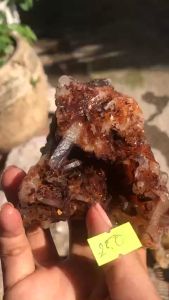 Hóc đá Thạch Anh tự nhiên màu đỏ thiên nhiên năng lượng tài lộc mã hai năm mươi