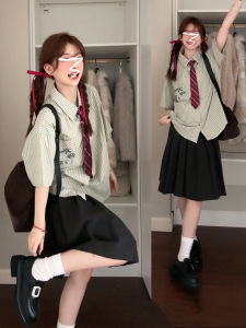 Áo Sơ Mi Nữ Tay Ngắn Rộng Rãi Màu Xanh Lá Cây Cổ Polo Thường Ngày Mùa Hè 2024 Áo Khoác Ngoài Thường Ngày Bằng Polyester