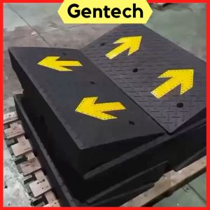 Heavy Rubber Ramp Triangle Electric Vehicle Step Pad For Elderly Wheelchair Ramp Outdoor Used