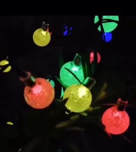ไฟตกแต่ง ไฟลูกแก้ว โซล่าเซลล์  50LED/10 ม. 8โหมด ไฟตกแต่งสวนและกลางแจ้ง