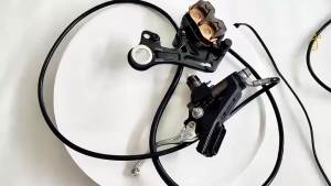 Bộ Phận Phanh Trước Và Sau Bơm Phanh Ống Dầu Cụm Bơm Phanh Xe Máy SURRON Ultra Bee Phụ Tùng Xe Điện Để Nâng Cao Hiệu Suất