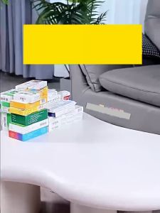 [Everyday Comfort] Clear Double-Layer Medicine Storage Box Waterproof PP Material Multi-Compartment Organizer for Home and Bedroom Ideal for Pills Vitamins and First Aid Supplies Pill Box