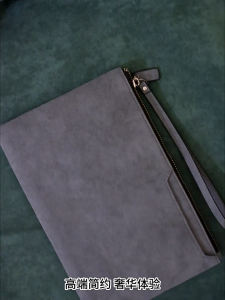 EchoBliss กระเป๋าคลัทช์ผู้ชายกระเป๋าคลัทช์ลำลองแบบใหม่กระเป๋าใส่เหรียญโทรศัพท์มือถือแบบเรียบง่ายกระเป๋าเงินเฉพาะกลุ่มที่มีมูลค่าสูง