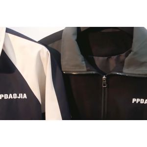 SINRANSINYA丨เสื้อแจ็กเก็ตผู้ชาย-แจ็กเก็ตมีหลายโอกาสทันสมัยสำหรับผู้ชายและผู้หญิงเสื้อโค๊ตแนวสปอร์ตนักเรียนคู่รักแจ็คเก็ตทรงหลวมเย็บปะติดสีตัดกันใหม่