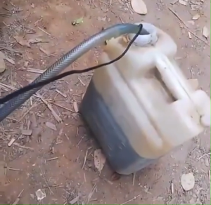 ปั๊มจุ่มไฟฟ้า ปั๊มน้ำมัน 12V DC รุ่นพกพา – ความเร็ว 12 ลิตร/นาที สำหรับสูบน้ำมันดีเซลปั๊มถ่ายเทน้ำ