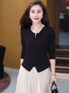 Slim Fit Long Sleeve T-Shirt Womens Fashion Top Autumn Winter Casual Style Breathable Comfortable V-Neck Zipper Closure Base Shirt