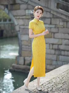 Young Womens Yellow Short-Sleeve Embroidered Cheongsam Dress Elegant Vintage Chinese Style Floral Patterned Summer Dress