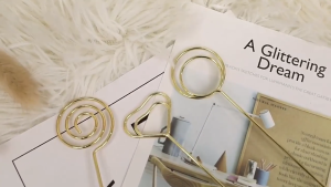 Heart-shaped Steel Wire note holderdesktop message clipbusiness card holderName Card StandPhoto Memo Clip Tahan lama