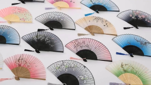 Vintage Silk Folding Fan Chinese Japanese Art Crafts Gift Home Decorations Dance Hand Fan Bamboo Room Decor Wood Fan