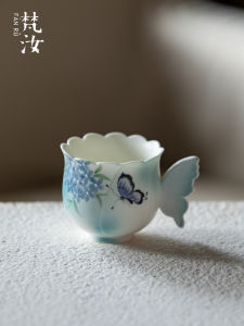 Cốc Trà Vẽ Tay Hình Bướm Tinh Tế Màu Tím Cao Cấp Cốc Trà Đặc Biệt Cho Nữ Cốc Trà Nhỏ Thủ Công Bằng Gốm Sứ