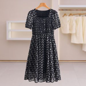 Cute Patterned Slim Fit Square Neck Short Sleeve Dress