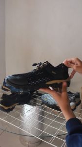 IMP205 Sepatu Hiking Pria Kasual Sepatu Sneakers Sepatu Gunung Outdoor Adventure Touring Shoes Sport Grey
