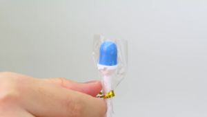Băng Keo Dính Hai Mặt Độ Nhớt Cao Tự Dính Chất Liệu Cao Su Sửa Nhanh Mép Quần Áo Không Cần May Keo Dán Vải