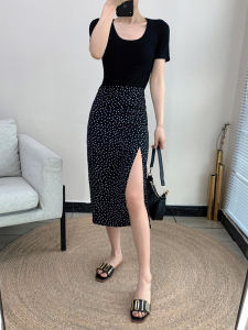 Retro Styled Black Polka Dot Bodycon Dress for Women High Waist Midi Skirt with Side Split Zipper Closure Summer Fashion