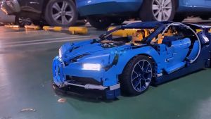 ⚠️现货⚠️ReadyStocks 1:1 95968 4024pcs Technic Series Bugatti Chiron 布加迪威龙 跑车 摆设 积木玩具 Supercar Racing Blue Chiron 42083