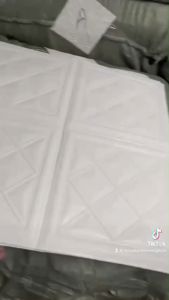Xốp dán tường 3D Hoa Văn Tim kích thước 70x70cm dày 3mm siêu tiện lợi Có Sẵn Keo Cách Âm Chịu Nhiệt Chống Nước Chống Ẩm Mốc
