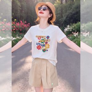 DVDK | Whitened Snow Patterned Anti-aging Chic Short-sleeved T-shirt