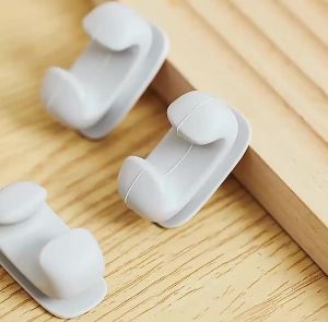 ที่วางทัพพีติดผนัง ที่แขวนทัพพีตักข้าว ที่เก็บทัพพีแบบติดผนังในครัว ติดตั้งได้ทุกที่มั่นคงและไม่หลุดง่าย ขนาดกะทัดรัด ไม่กินพื้นที่ วางทัพพีตักข้าว แบบติดผนัง