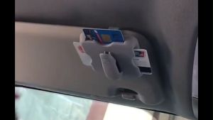 Tempat Kartu Holder Jepit ATM Card Mobil ETOLL E-Toll E-Money Kacamata