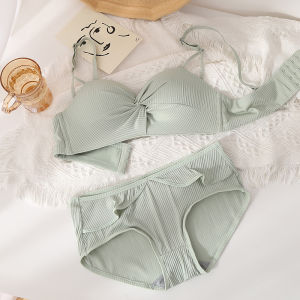 LaTeX Intimates Female Small Breast Push up Push up Push-up Seamless Comfort Breathable Underwired Breast Holding Bra Set