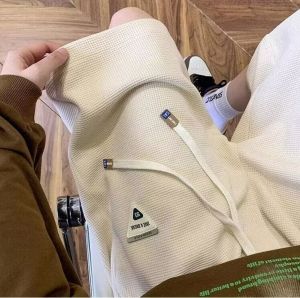 หลวม Fit Mens ฤดูร้อน กางเกงขาสั้น บาสเก็ตบอล สไตล์สปอร์ต ลำลอง แจ๊กเก็ตแบบบางห้าส่วน กางเกง ขาตรงกลาง เอว แฟชั่นวัยรุ่น