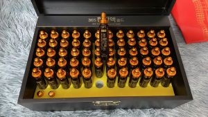 [HCM] Tinh chất  Hồng Sâm Đông Trùng Hạ Thảo 365 Hwangjin Liquid Gold Hộp Gỗ 60 Ống x 20ml - ● Giúp bồi bổ cơ thể cho người bị suy kiệt. Đặc biệt tốt cho người sau khi ghép tạng sau phẫu thuật chạy tia xạ hóa trị liệu...