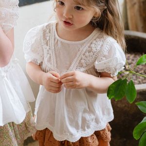 Sweet Cute Cotton Bubble Sleeve Short Sleeve Shirt for Girls Summer 2024 Strawberry Pattern Childrens Clothing Baby Clothes