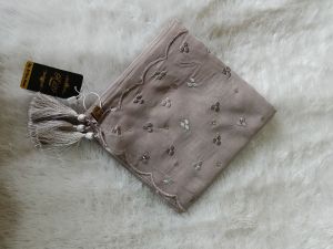 Hijab Segiempat R139 Paris motif aaliyah